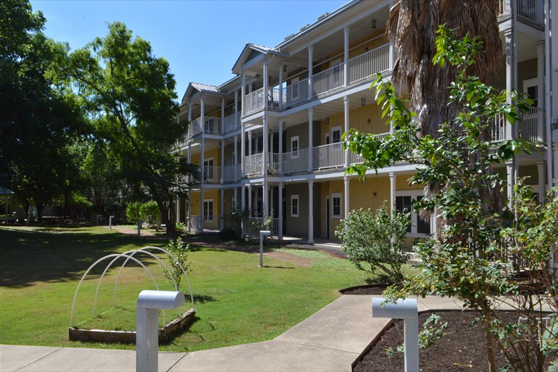 Lyons-Garden-21